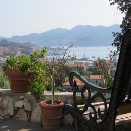 Appartamenti Bellavista By Helloelba Portoferraio Cameră foto